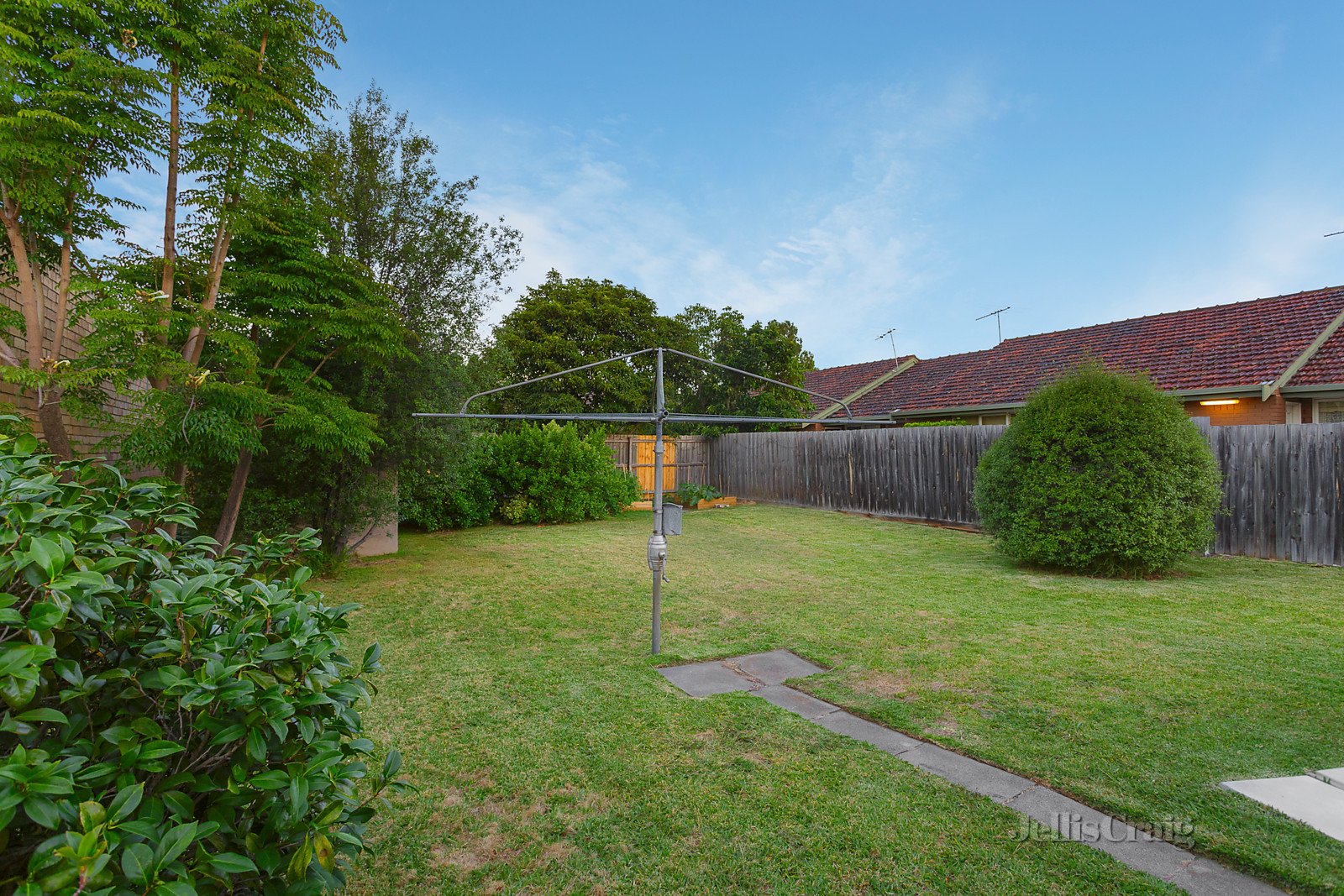 10 Mclean Street, Brunswick West image 3