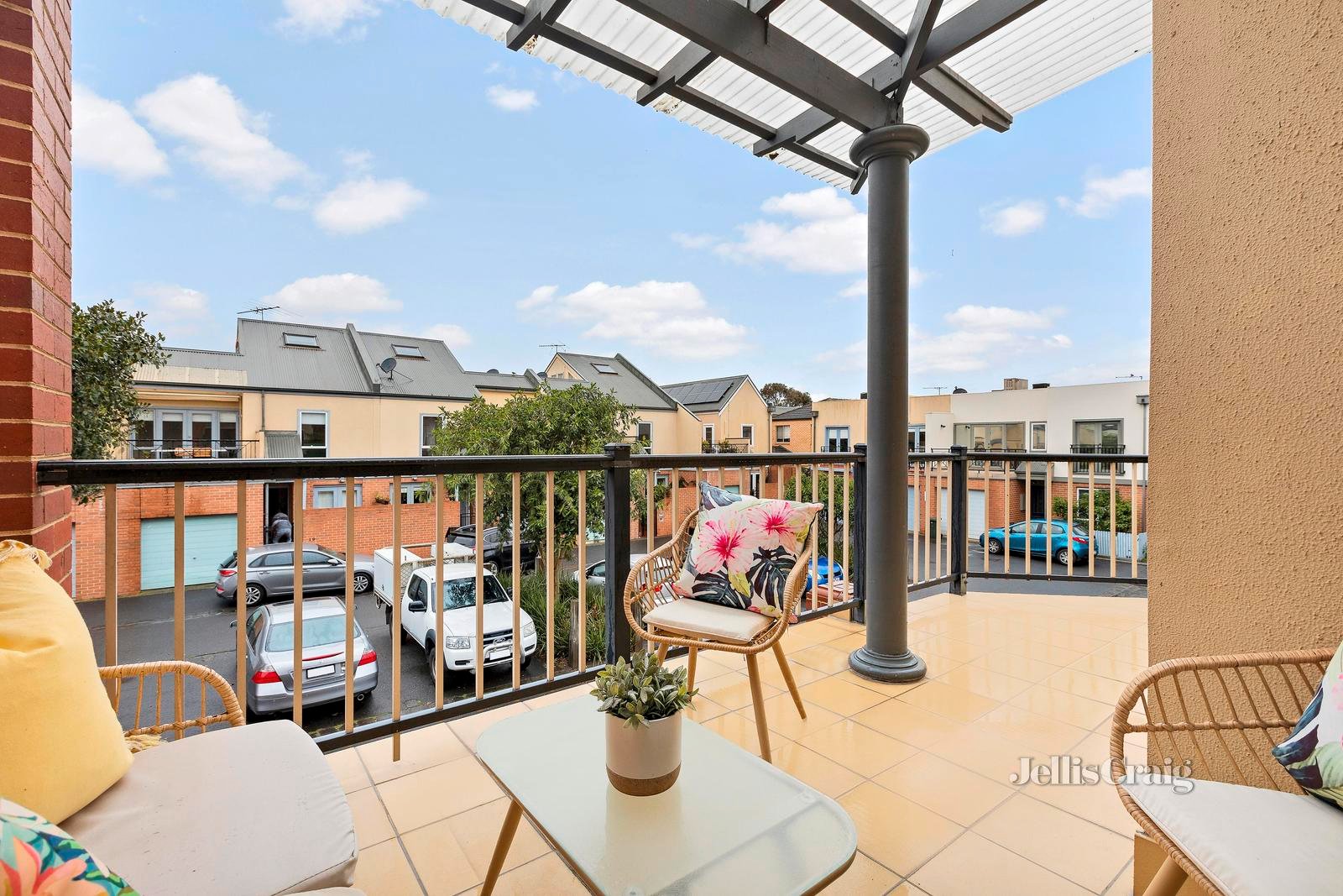 10 McNamara Mews, Kensington image 9