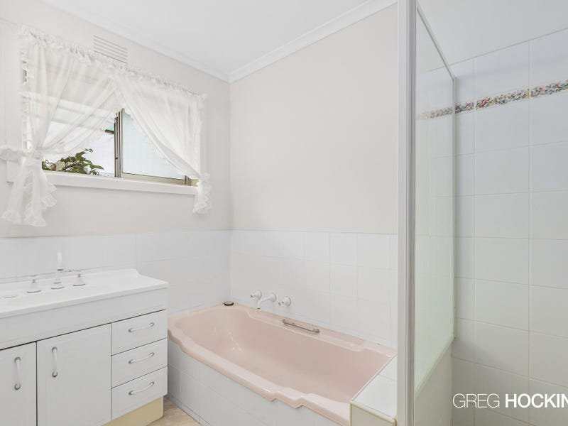 10 Merritt Court, Altona image 9