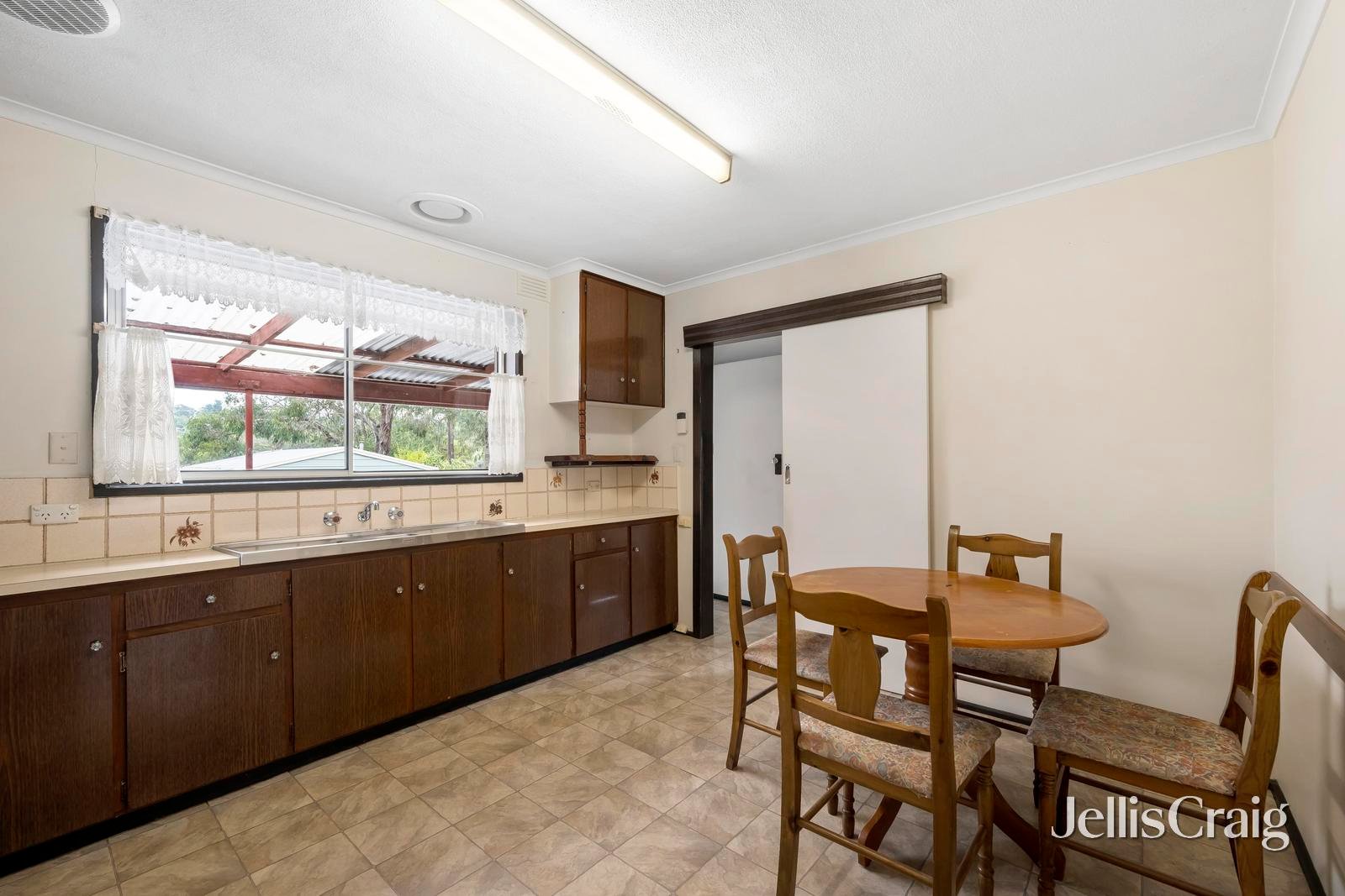 10 Mitchell Road, Lilydale image 4