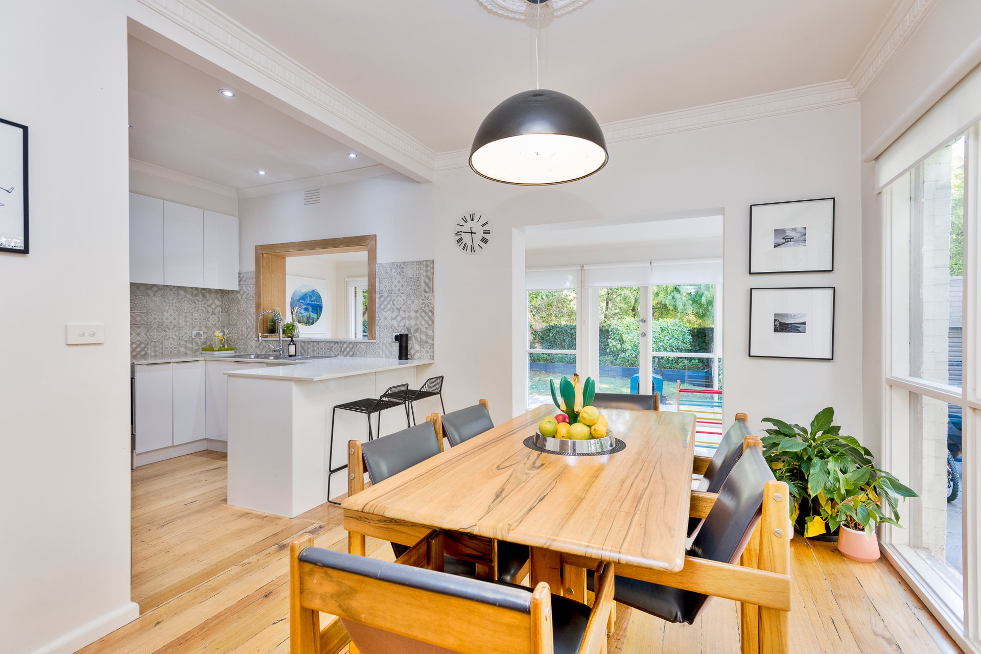 10 Mooltan Street, Travancore image 4