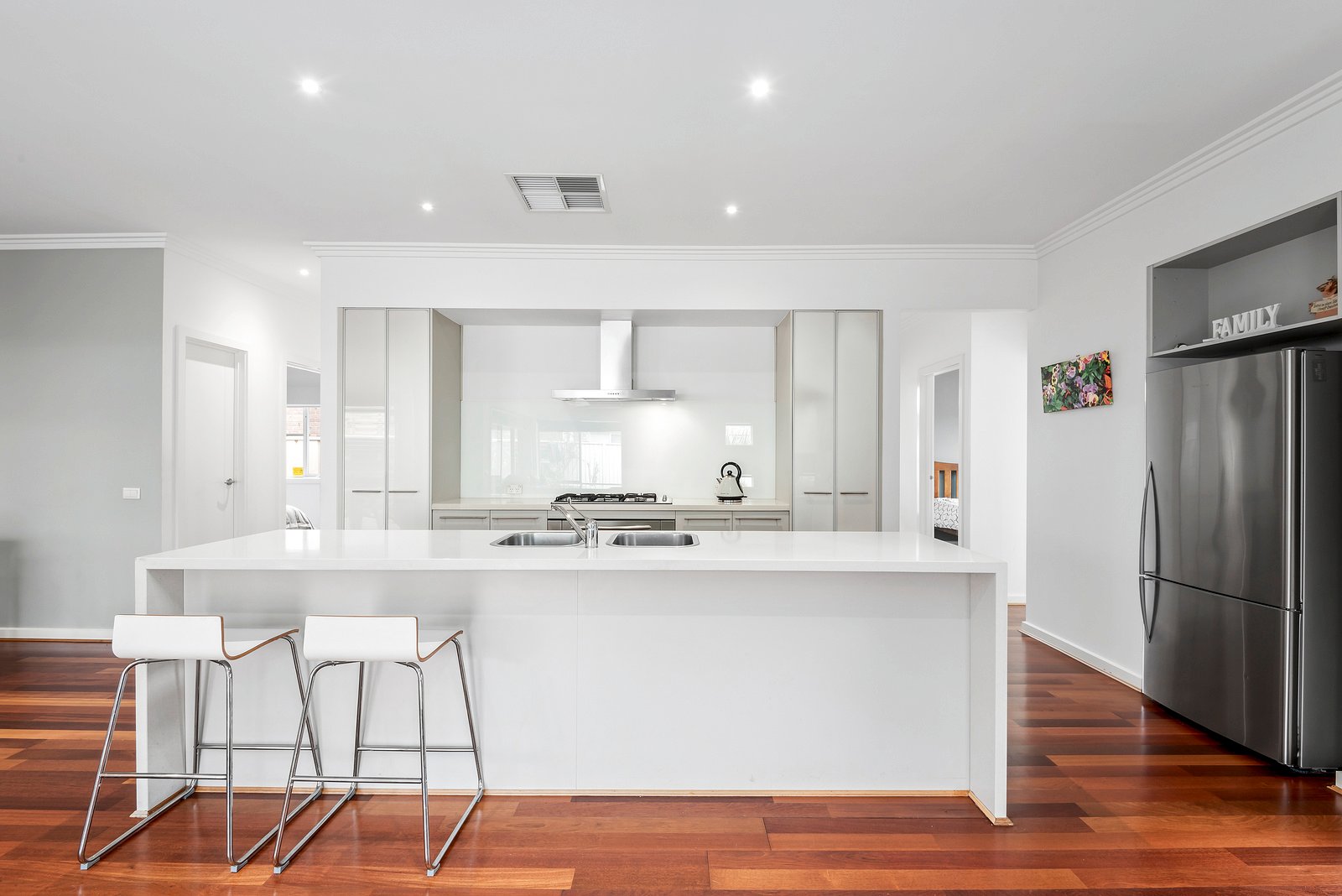 10 Moore Court, Highton image 8