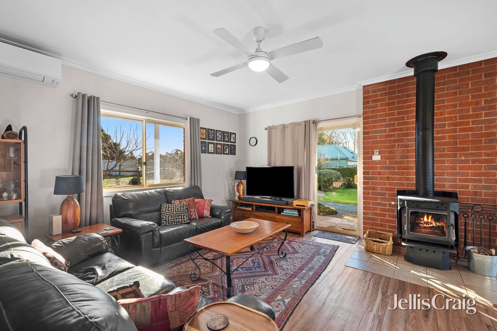 10 Morton Street, Glenlyon image 3