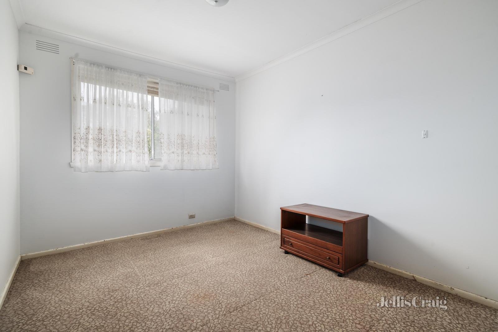 10 Murphy Road, Doncaster East image 6