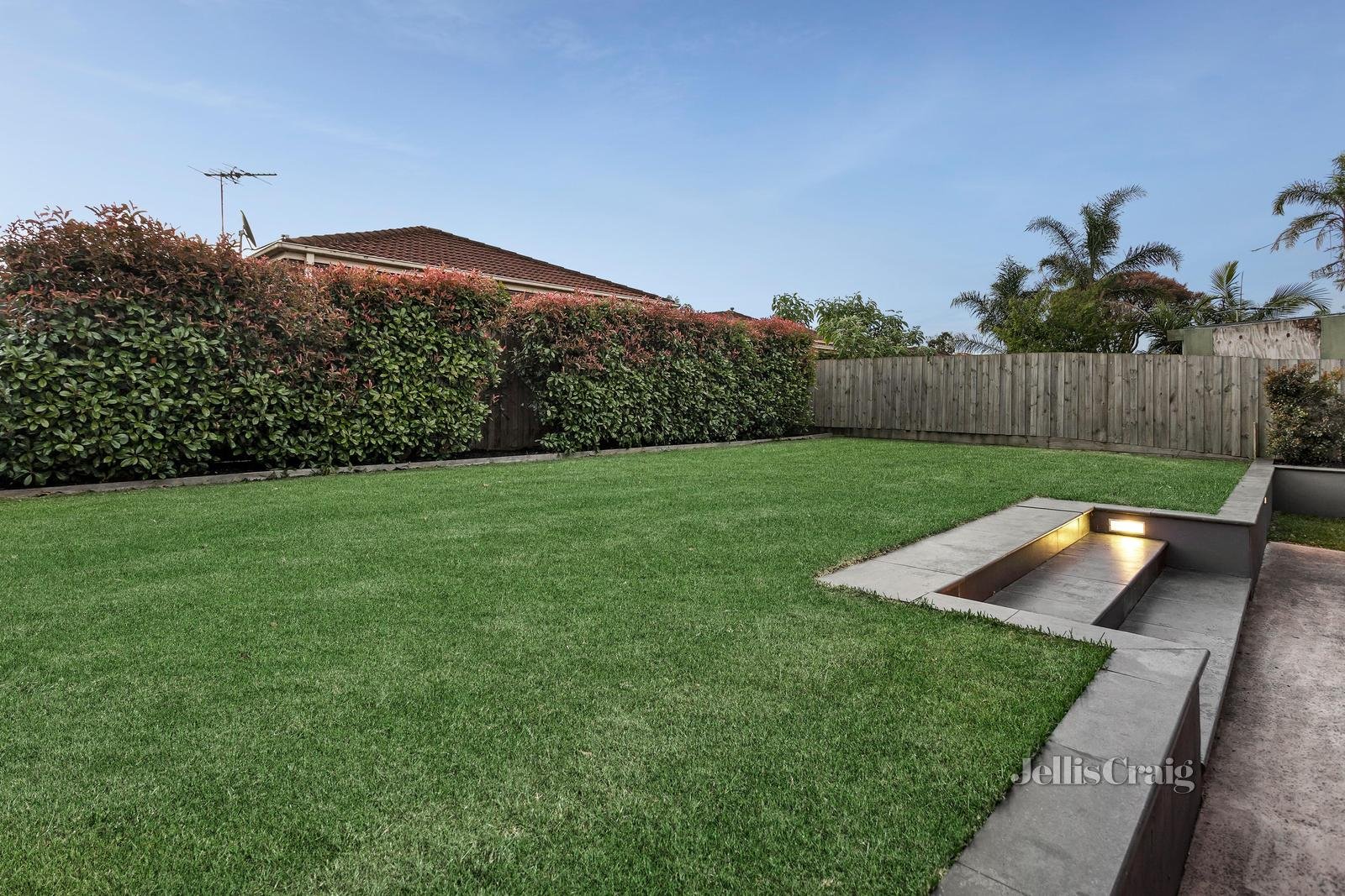 10 Nairana Court, Ferntree Gully image 13