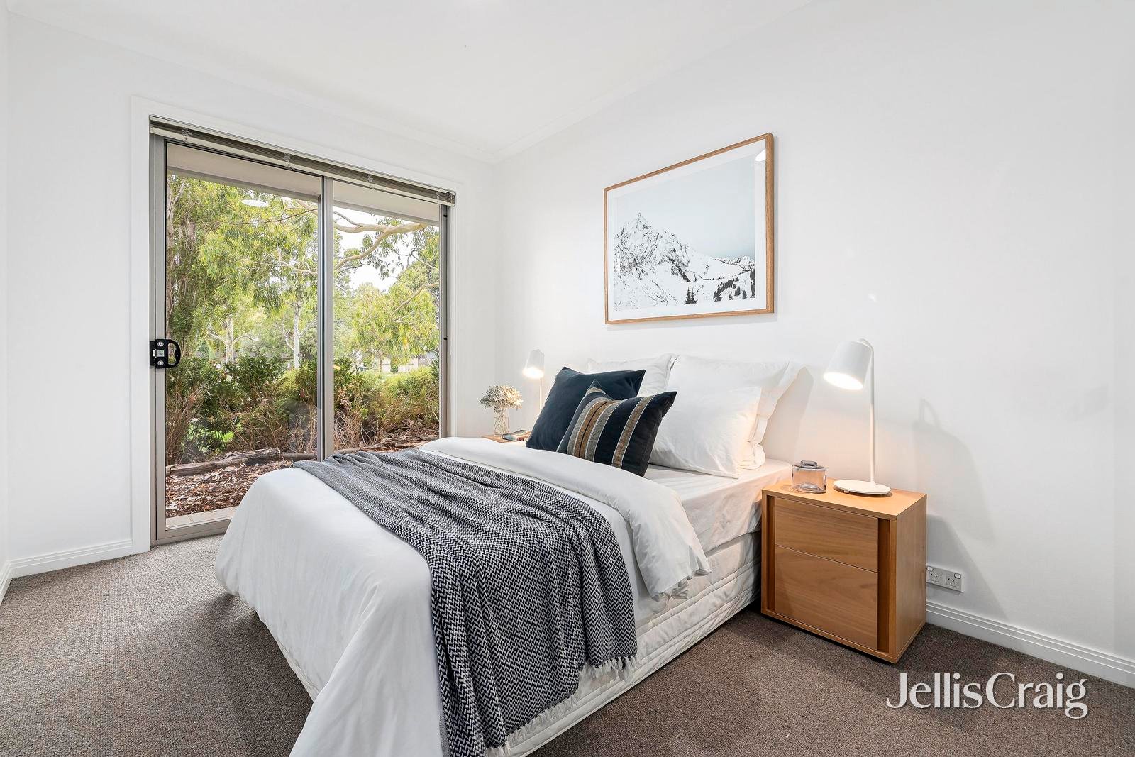 10 Narooma Place, Port&nbsp;Melbourne image 9