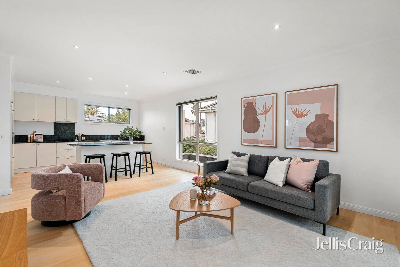 10 Narooma Place, Port&nbsp;Melbourne image 14