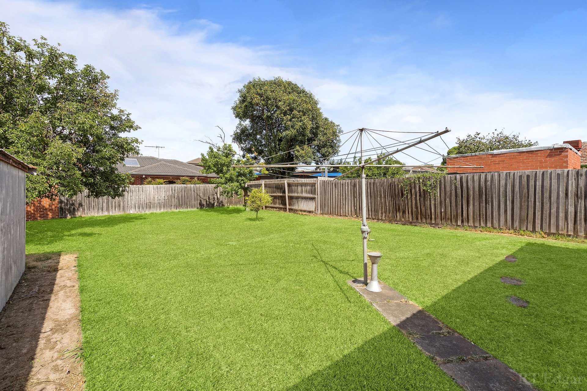Property Gallery Thumbnail 13