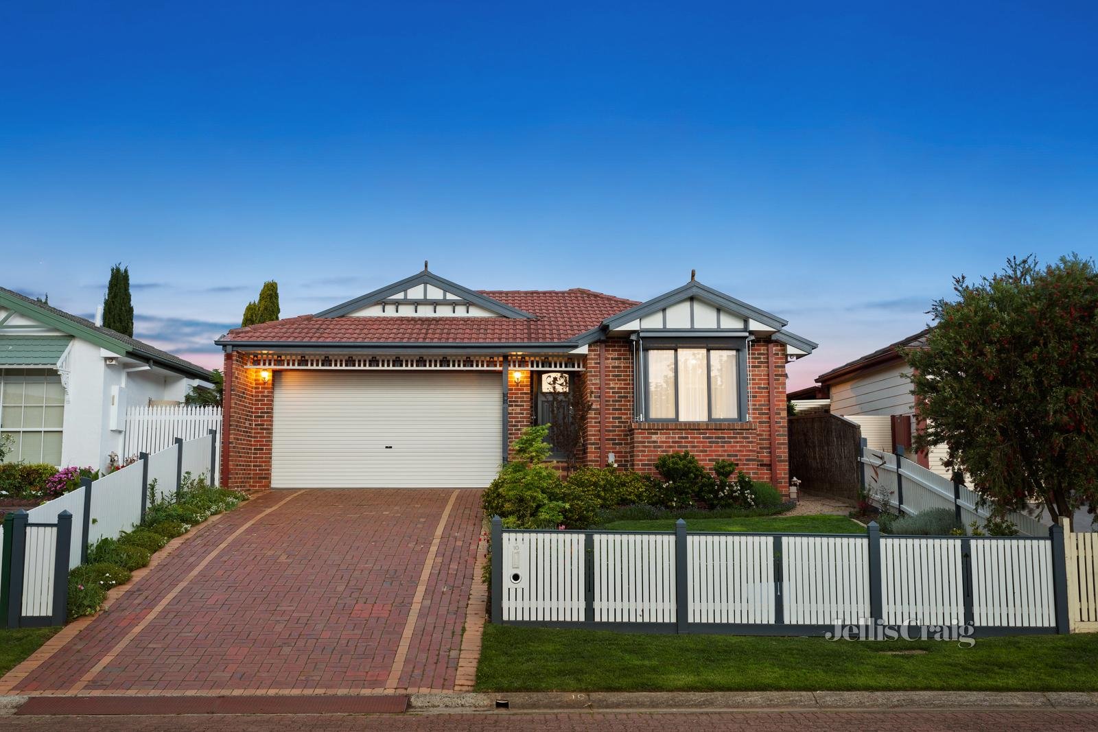 10 Nellie Court, Chirnside Park image 1