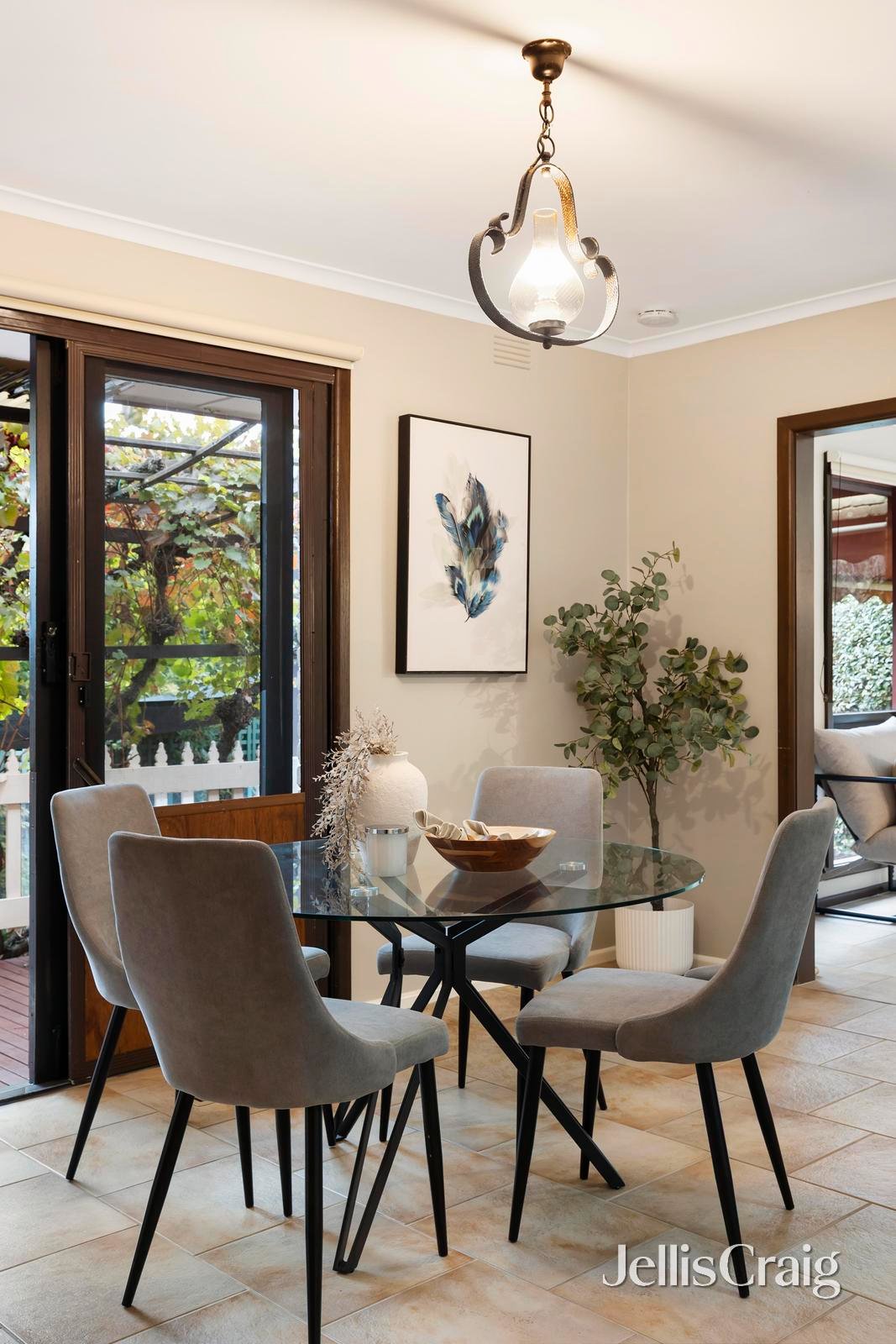 10 Nestan Drive, Ringwood image 6