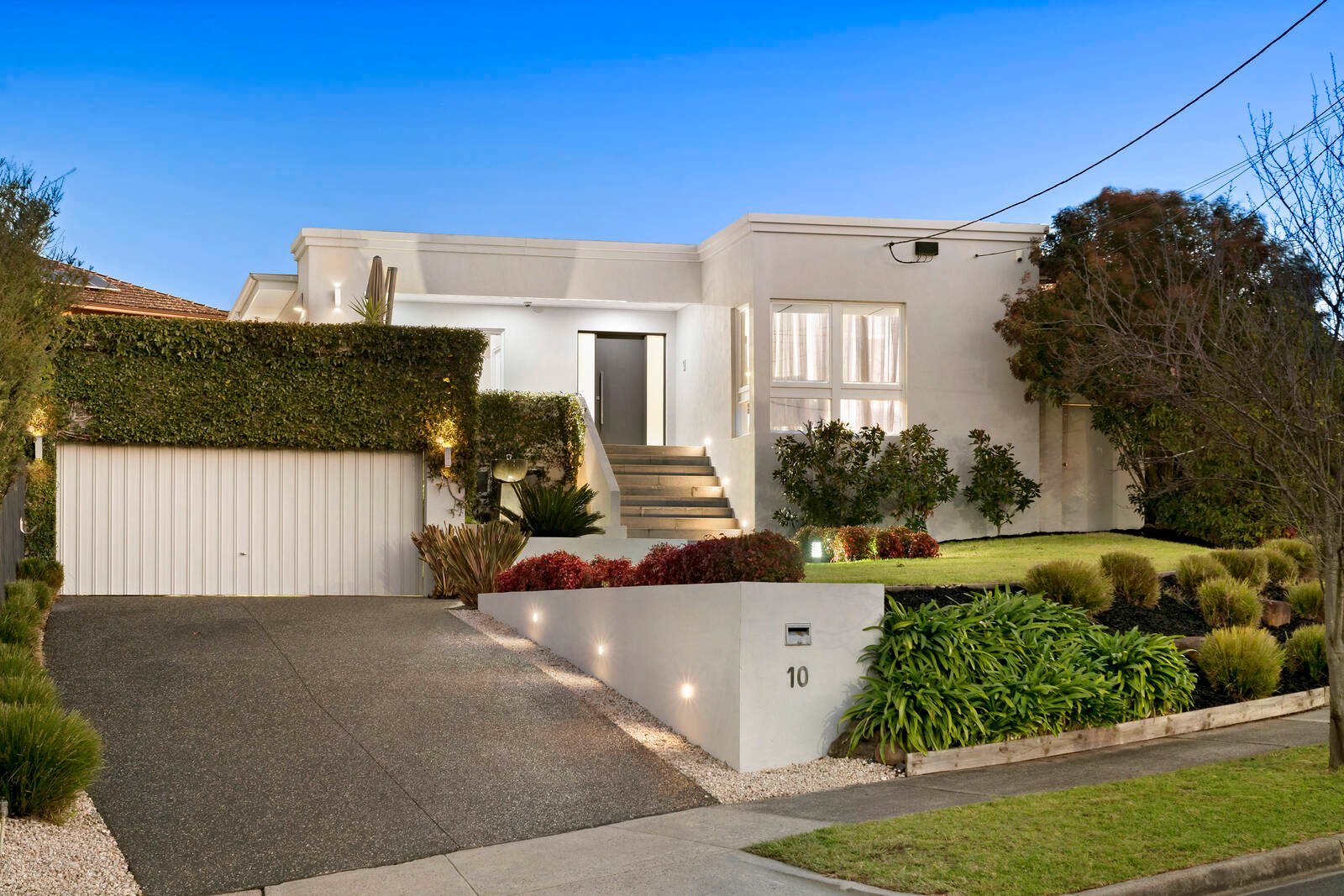 Property Gallery - Main Image