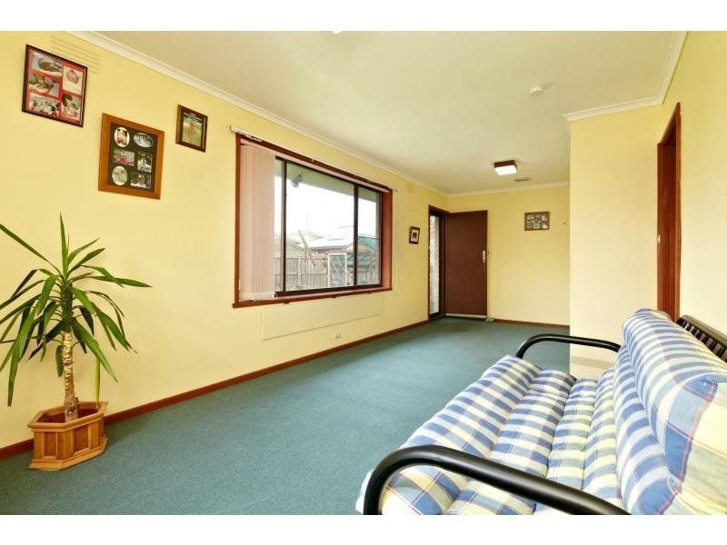 10 Newton Court, Altona image 5