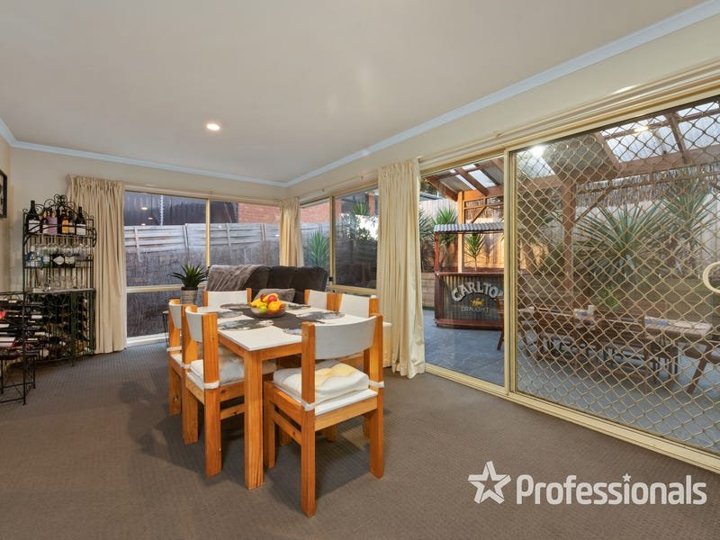 10 Nicholson Lane, Lilydale image 4