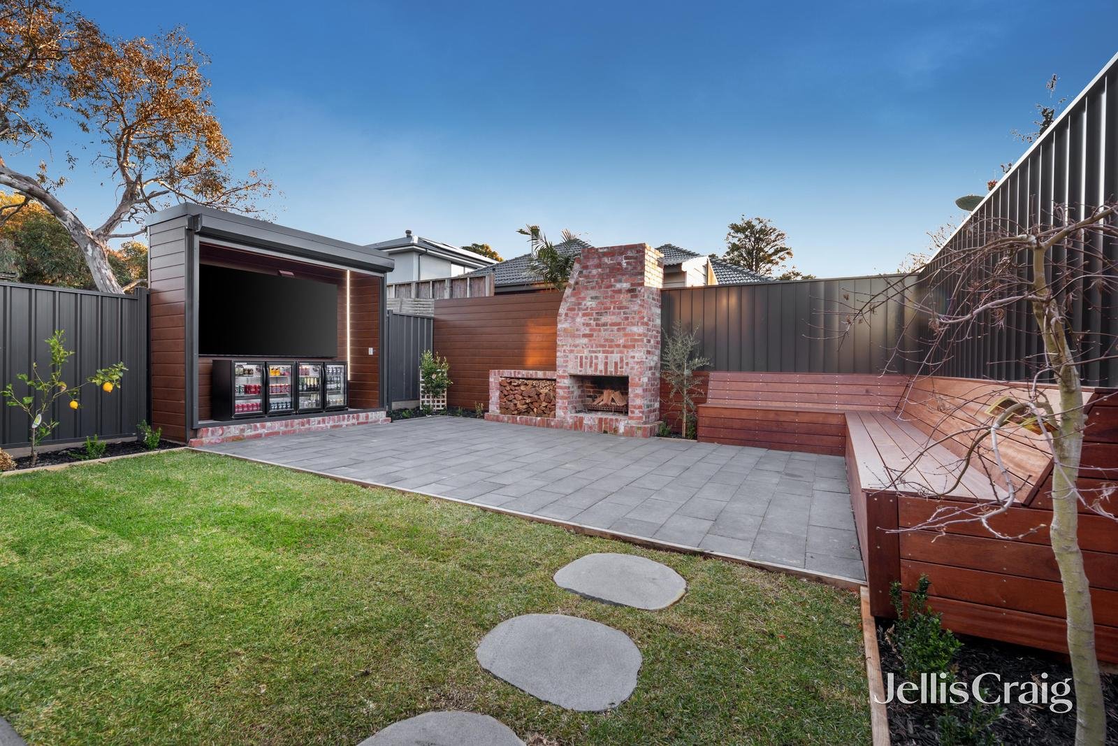 10 Nicholson Street, Nunawading image 15