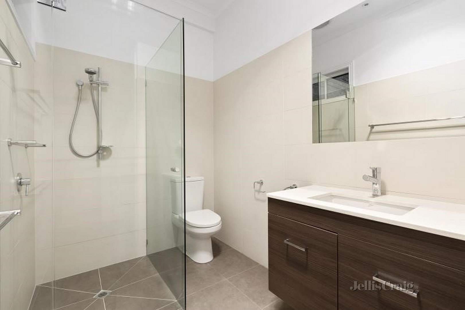 10 Noone Street, Clifton&nbsp;Hill image 4