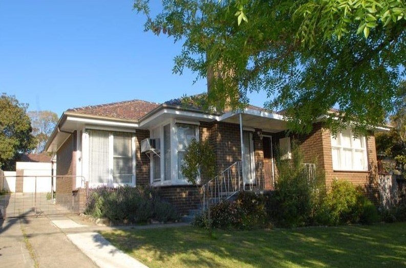 10 Norfolk Street, Glen Waverley image 6