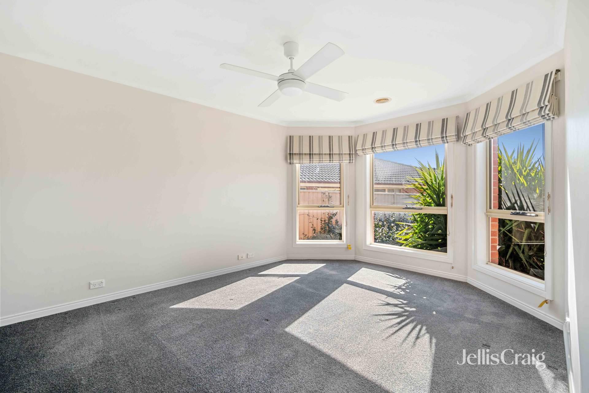10 Northwood Court, Invermay Park image 3