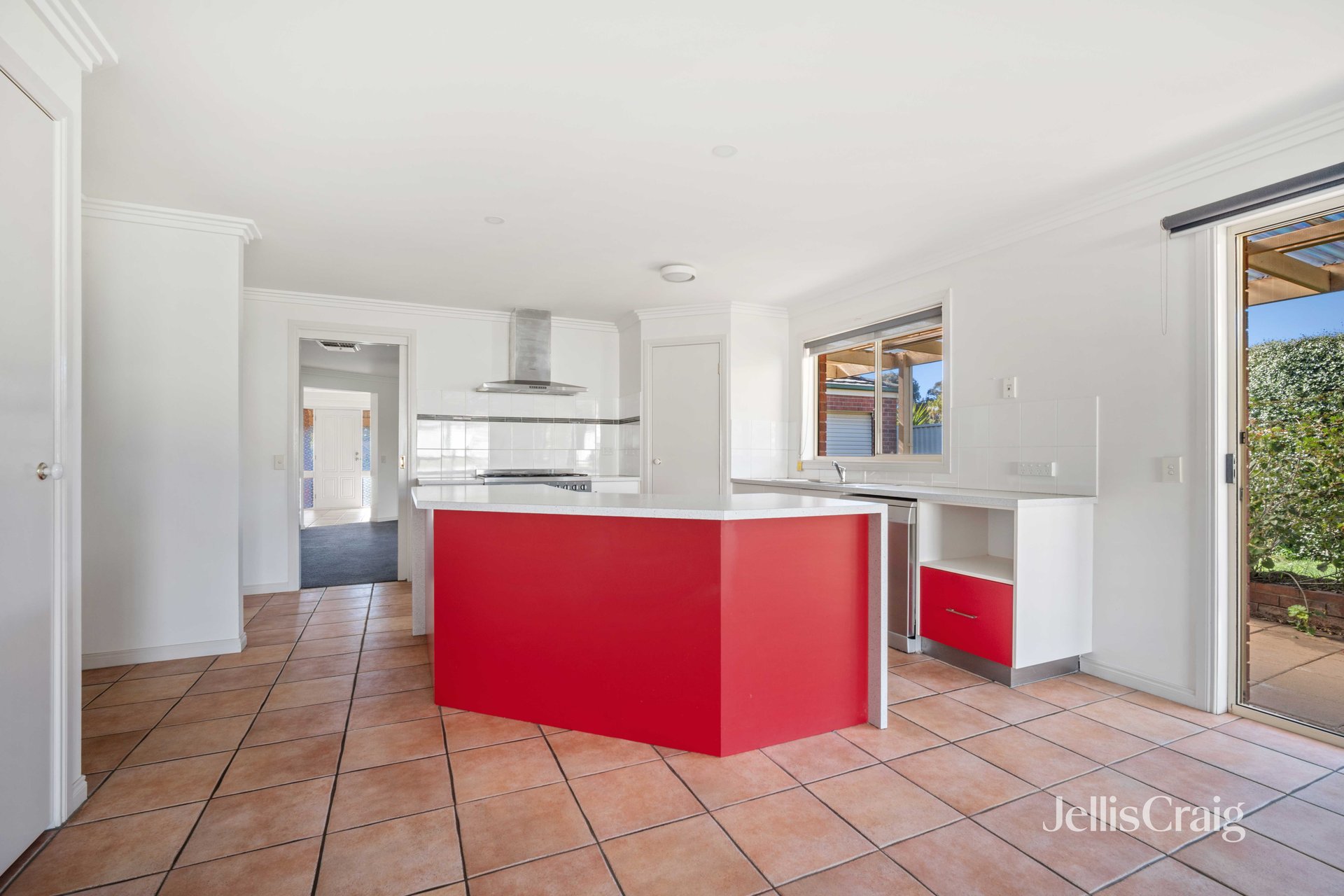 10 Northwood Court, Invermay Park image 4