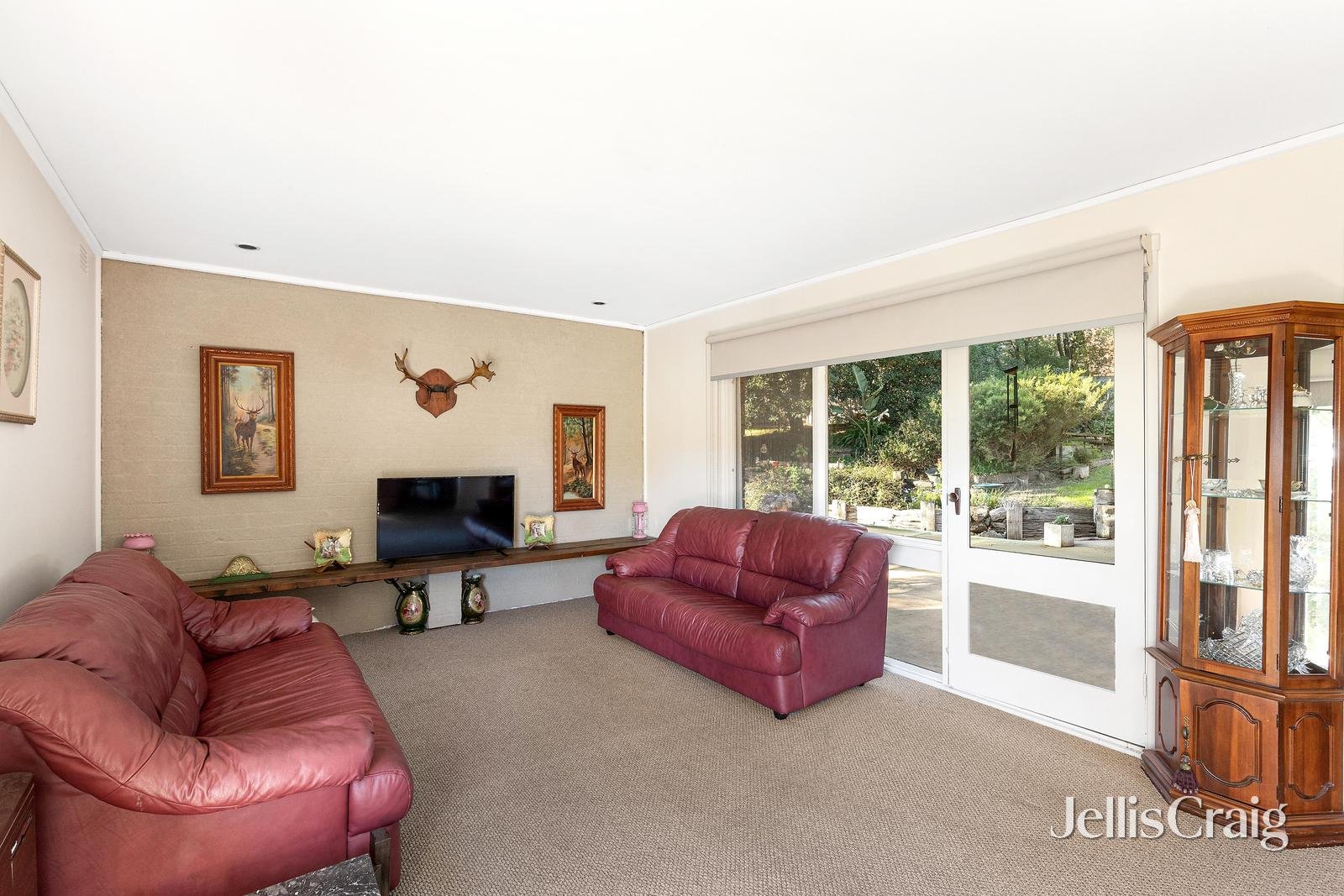 10 Novello Court, Eltham image 4