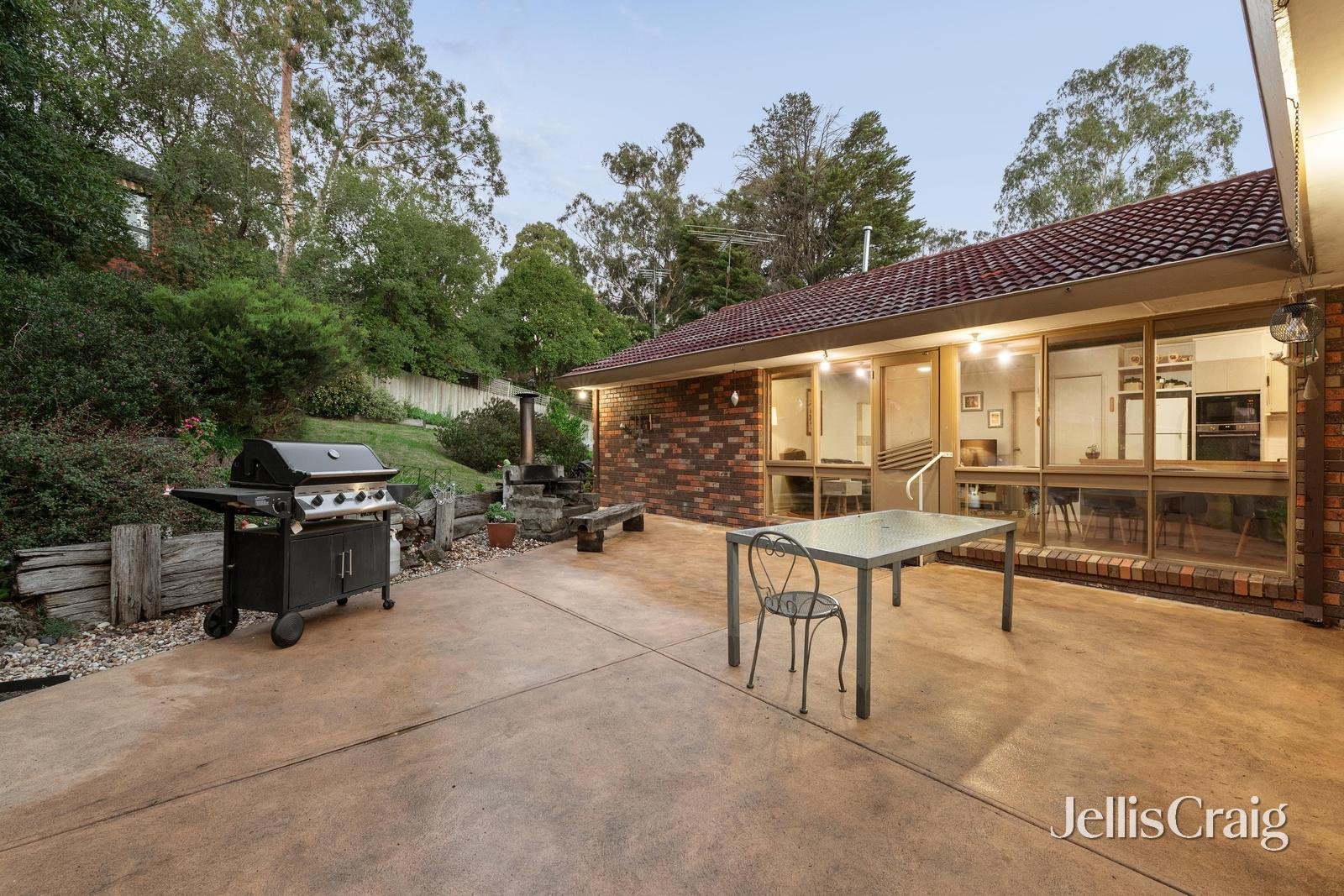 10 Novello Court, Eltham image 13