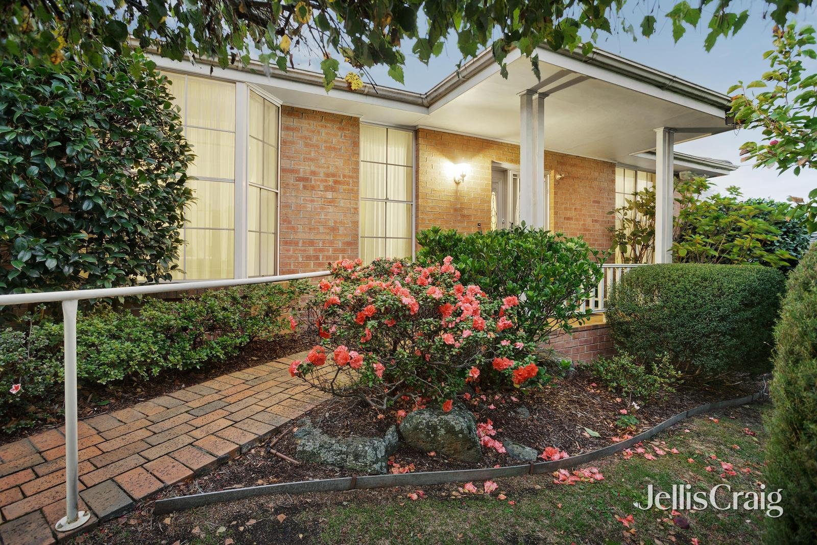 10 Oban Way, Macleod image 1