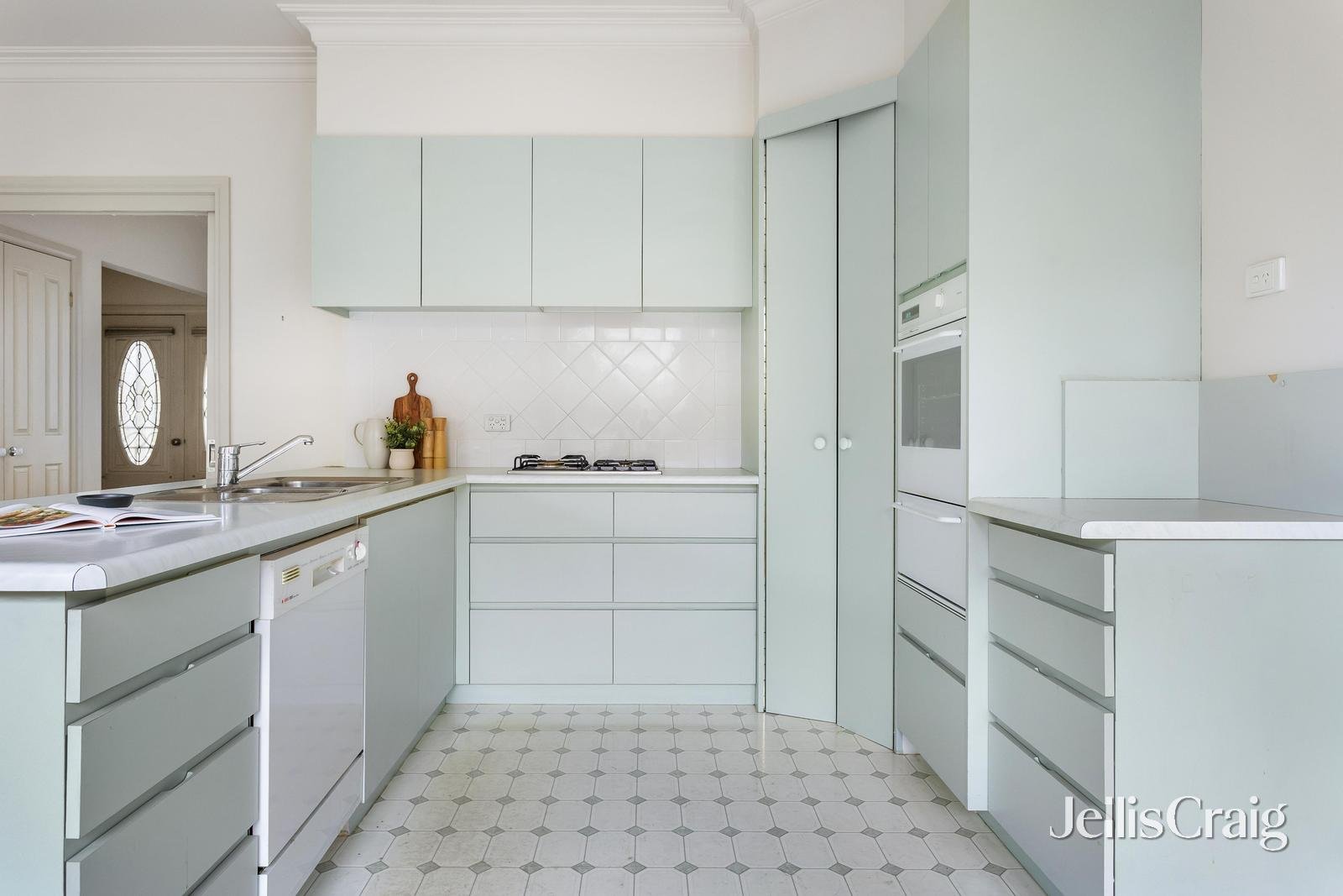 10 Oban Way, Macleod image 6