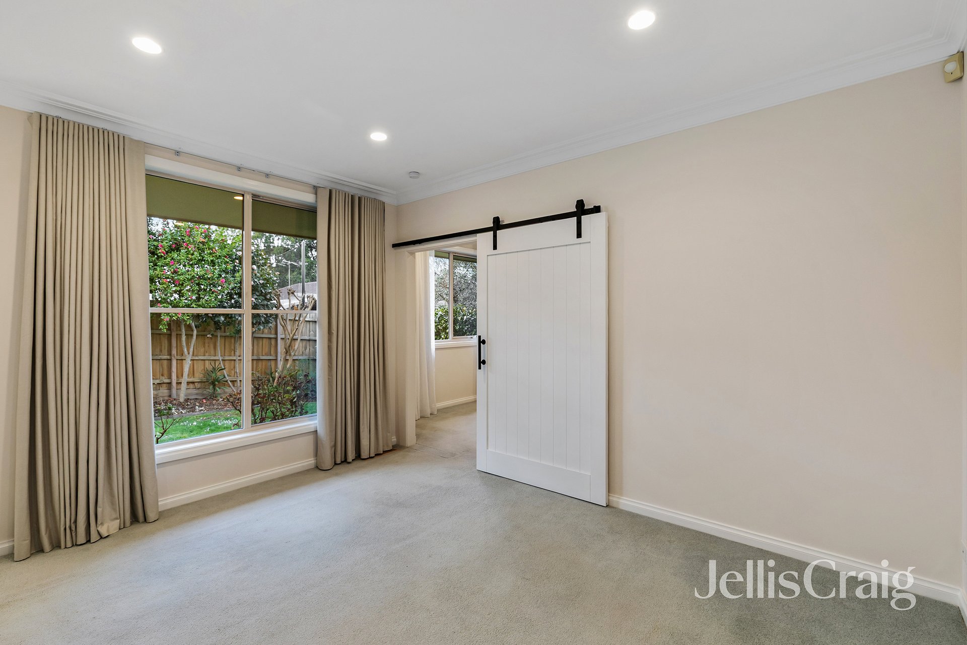 10 Oban Way, Macleod image 4