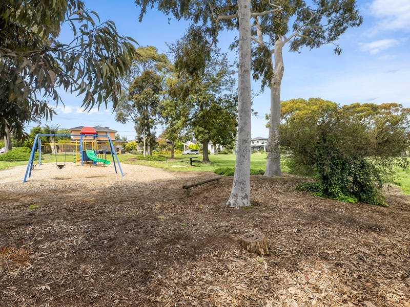 Property Gallery Thumbnail 7