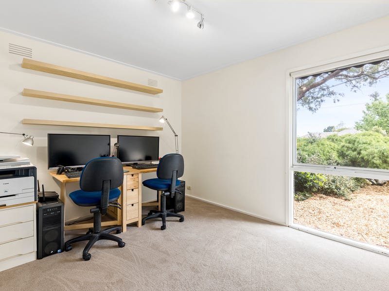 Property Gallery Thumbnail 8