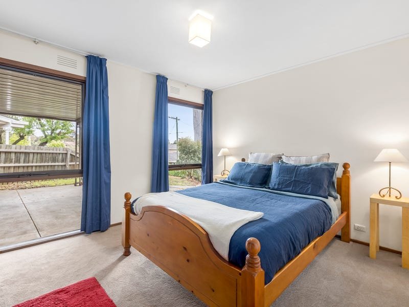 Property Gallery Thumbnail 9