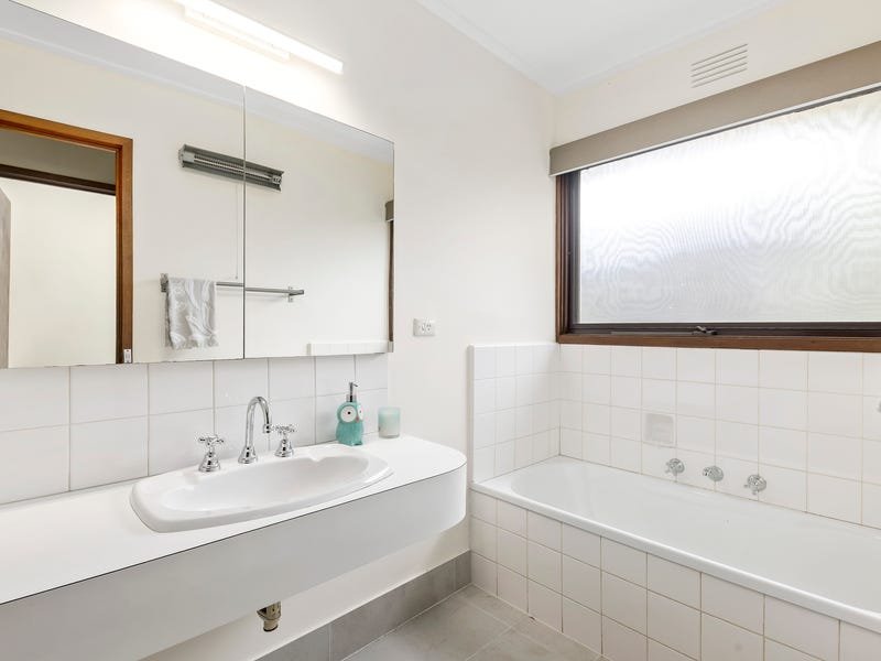 Property Gallery Thumbnail 11