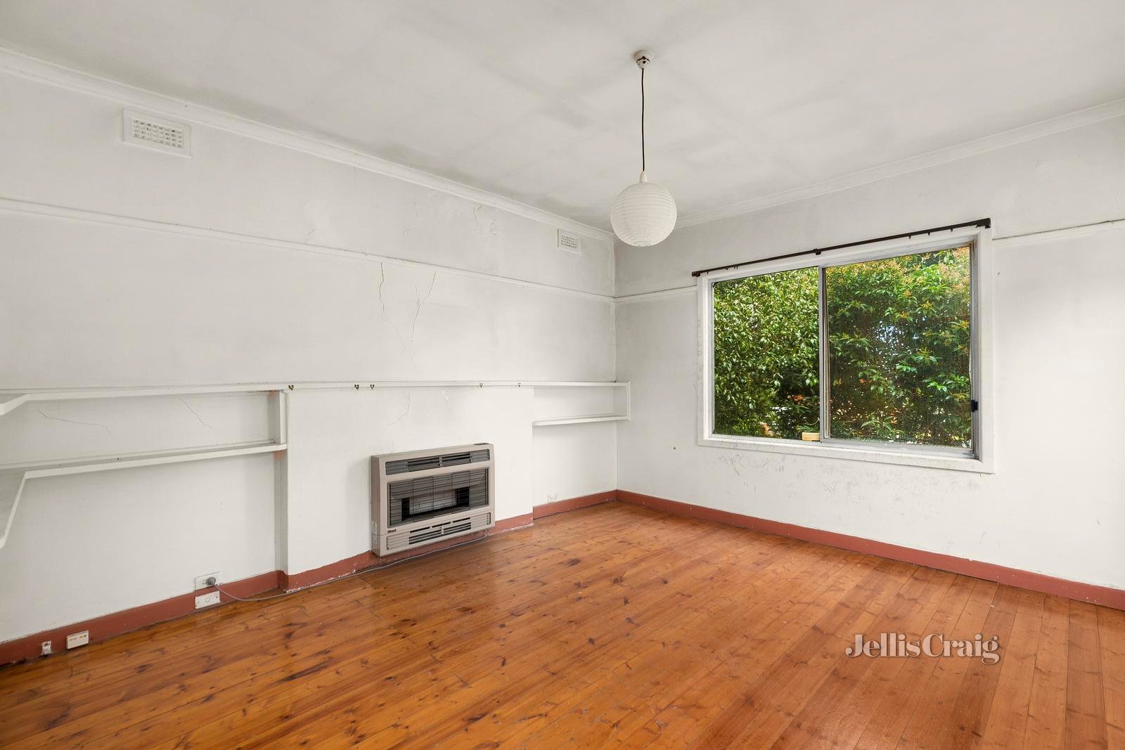 10 Ormond Street, Pascoe Vale image 3