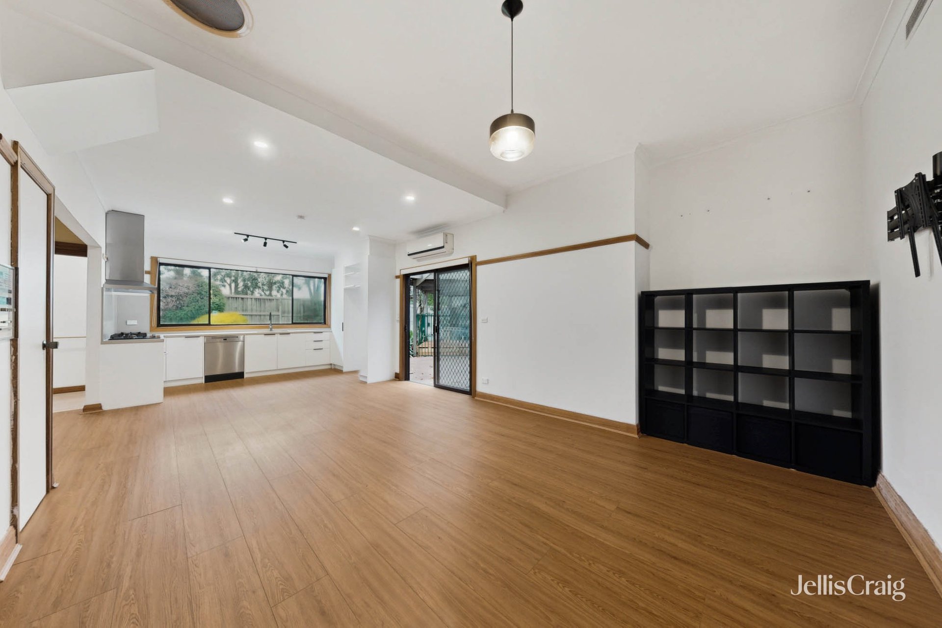10 Osborne Avenue, Bentleigh image 3