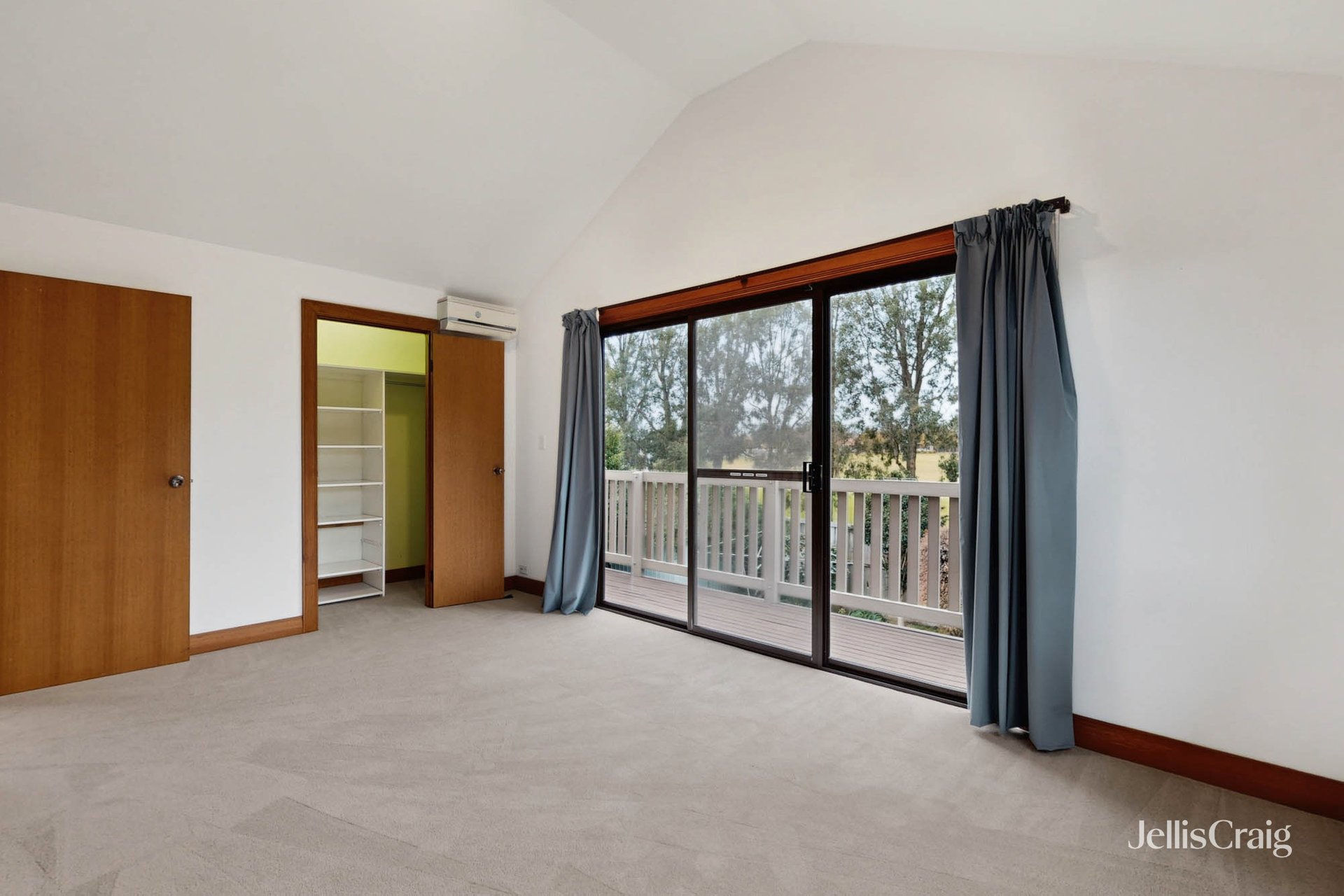 10 Osborne Avenue, Bentleigh image 10
