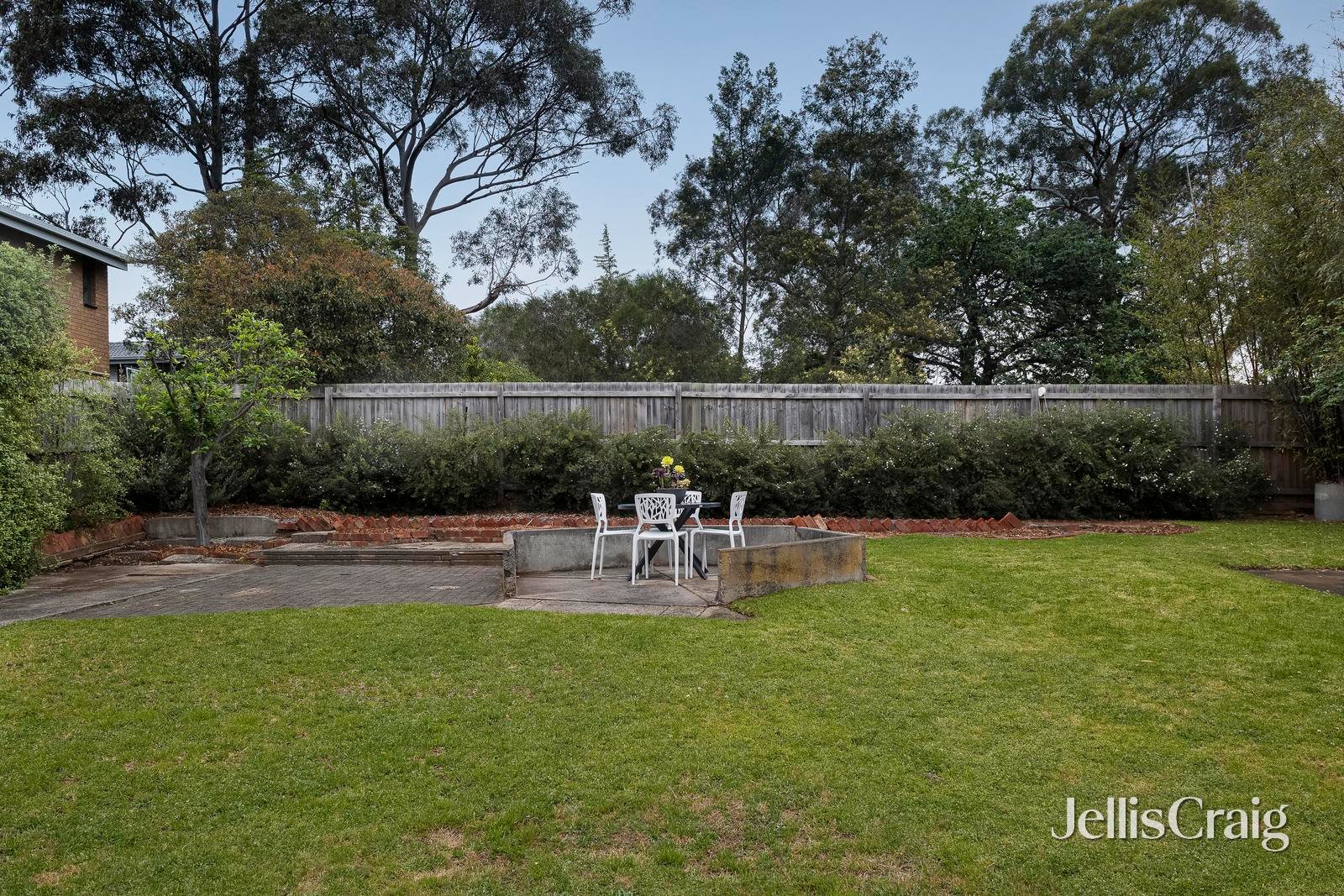 10 Parkview Avenue, Greensborough image 10