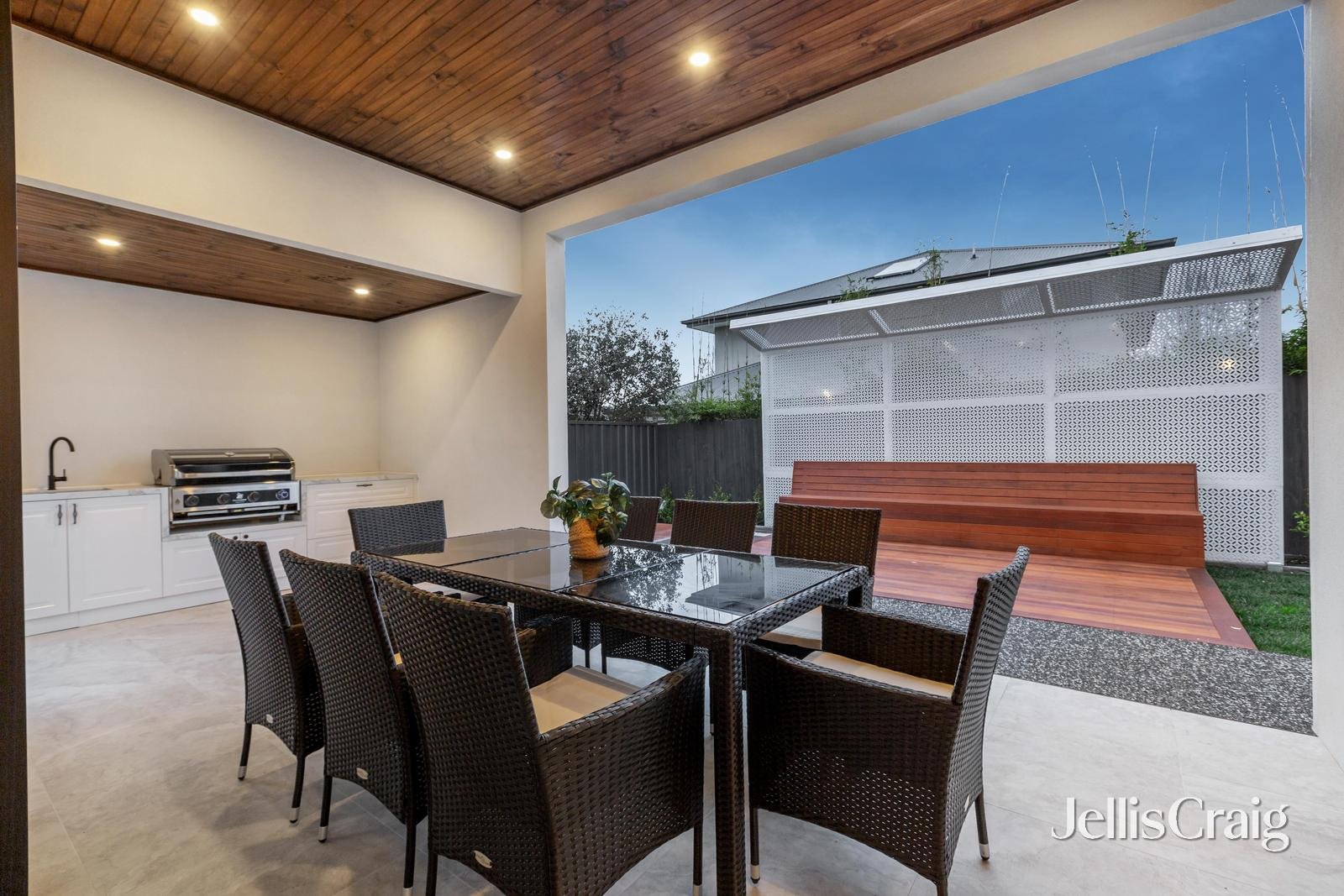 10 Pascall Street, Mount Waverley image 19