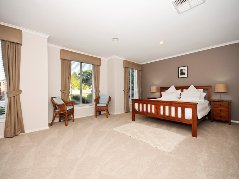 10 PAULA Way, Chirnside&nbsp;Park image 7