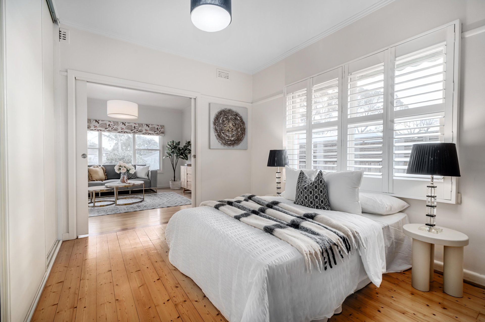 10 Perth Street, Blackburn South image 7