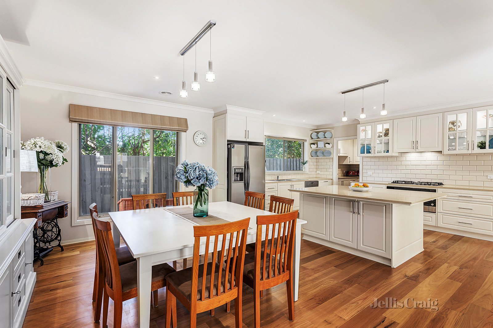 10 Purse Street, Mount Waverley image 4