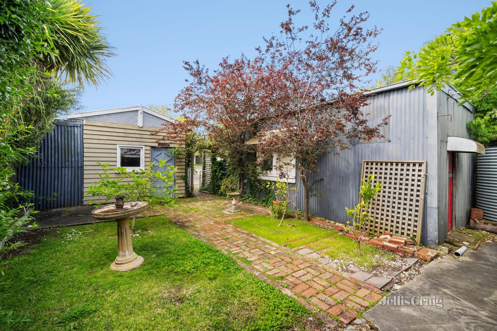 10 Queen Victoria Street, Newington image 8