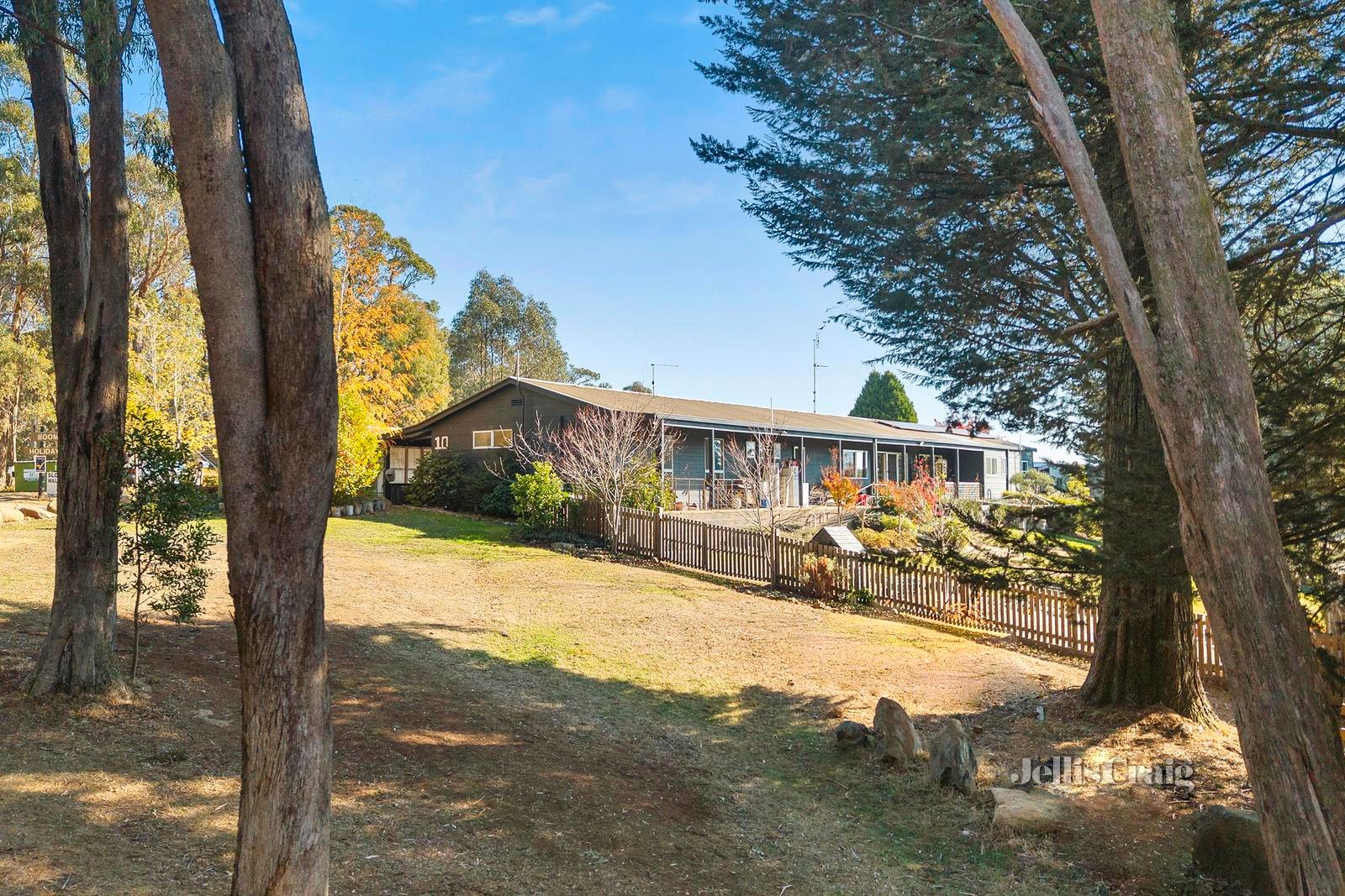 10 Ranch Road, Daylesford image 3