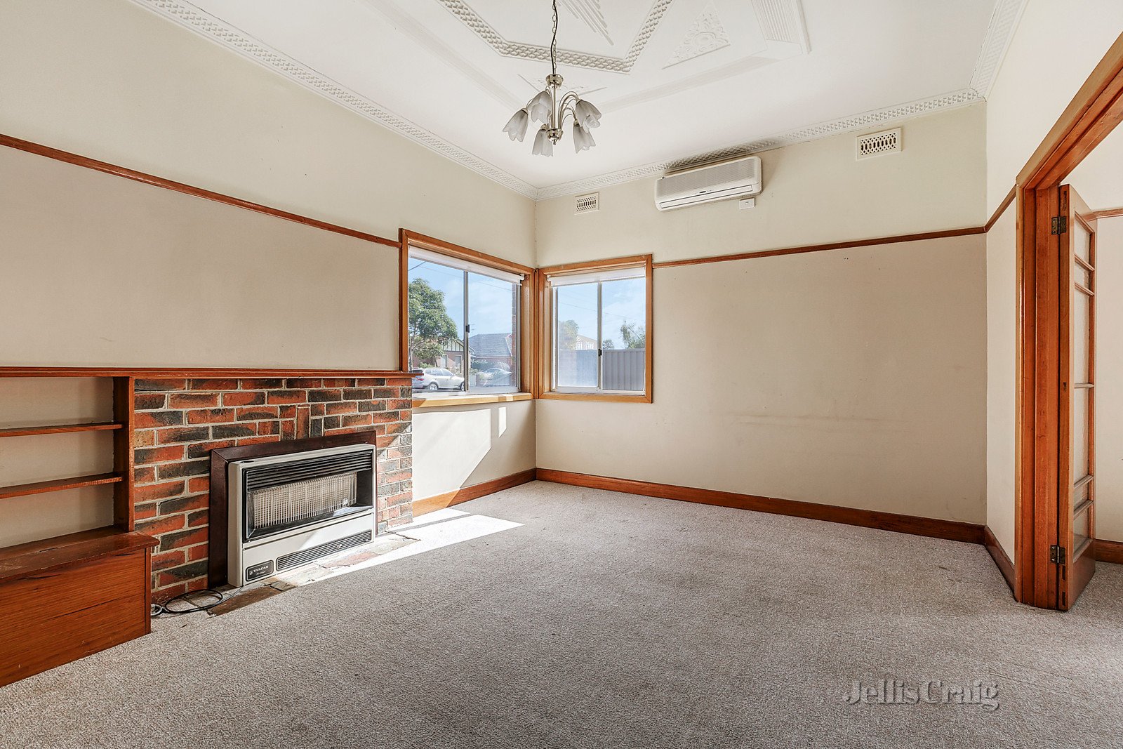 10 Ray Street, Pascoe Vale image 4