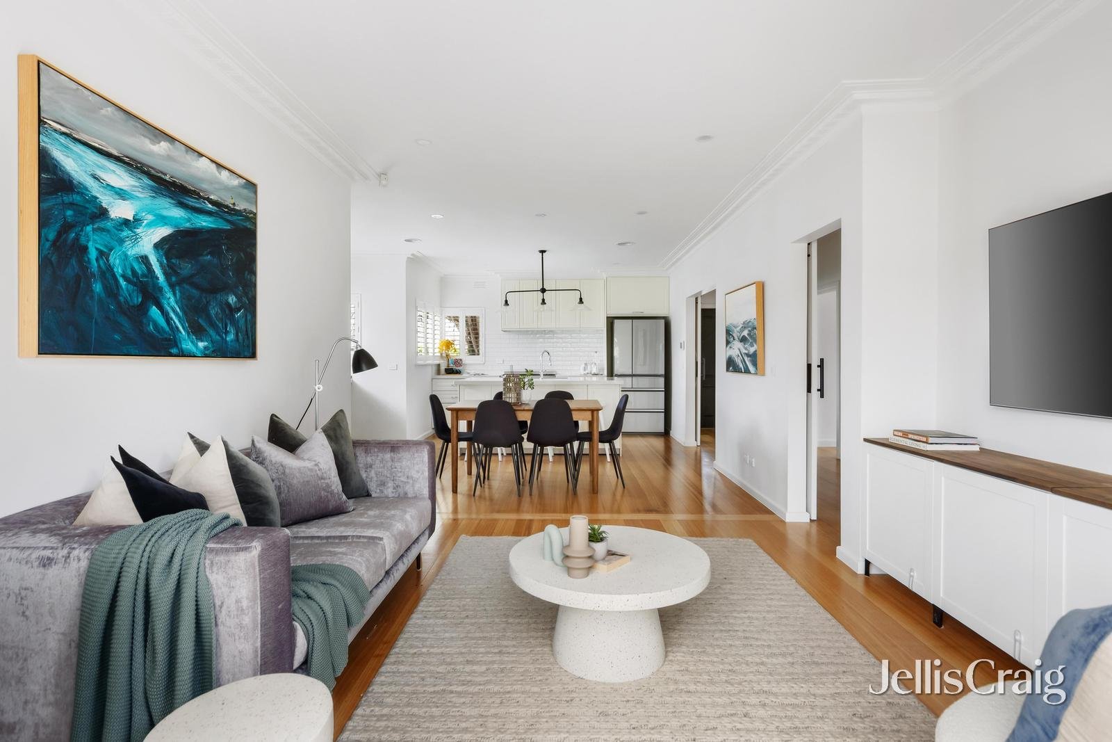 10 Rayern Court, Bentleigh&nbsp;East image 2