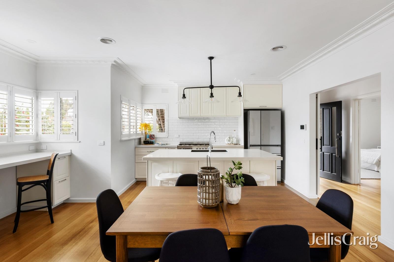 10 Rayern Court, Bentleigh&nbsp;East image 5