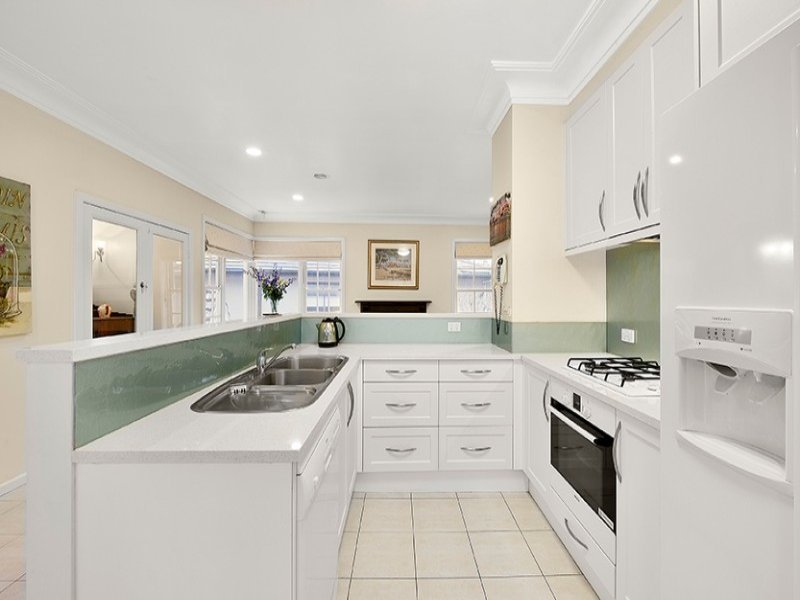 10 Reading Avenue, Balwyn North image 5