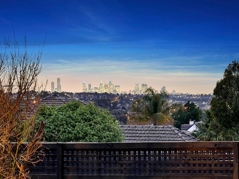 10 Reading Avenue, Balwyn North image 9