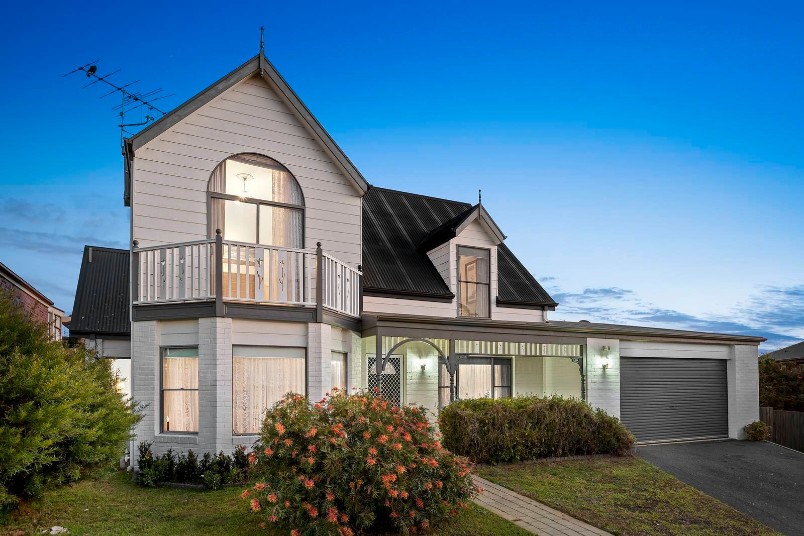 Property Gallery - Main Image