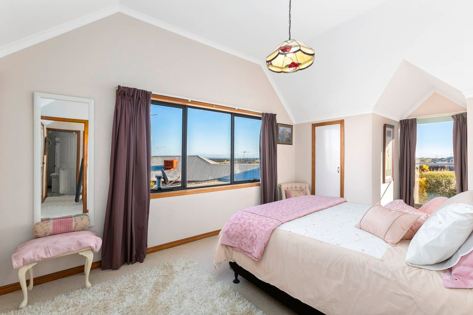 Property Gallery Thumbnail 4