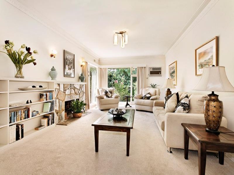 10 Riverview Road, Balwyn North image 2