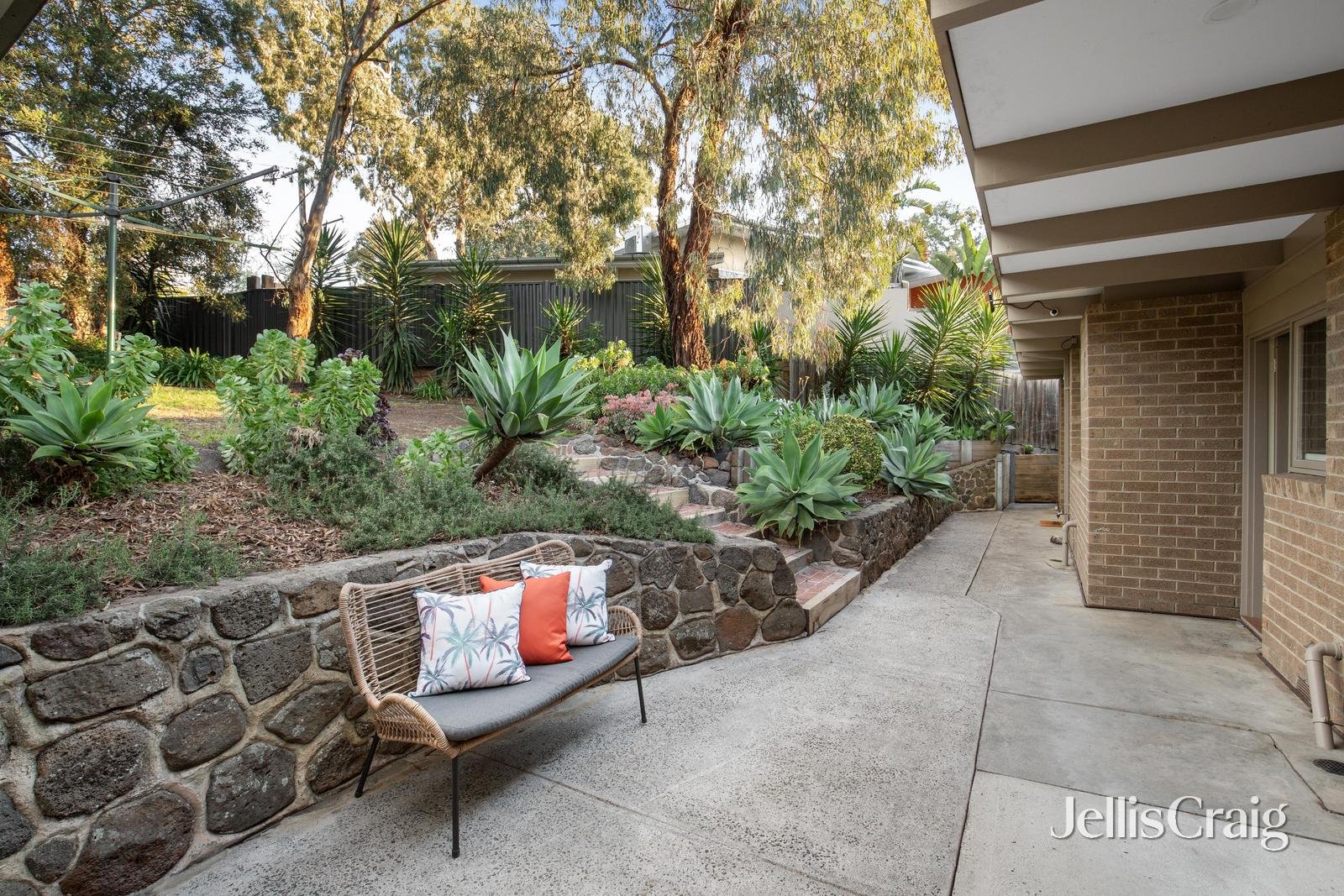 10 Riverview Road, Montmorency image 13